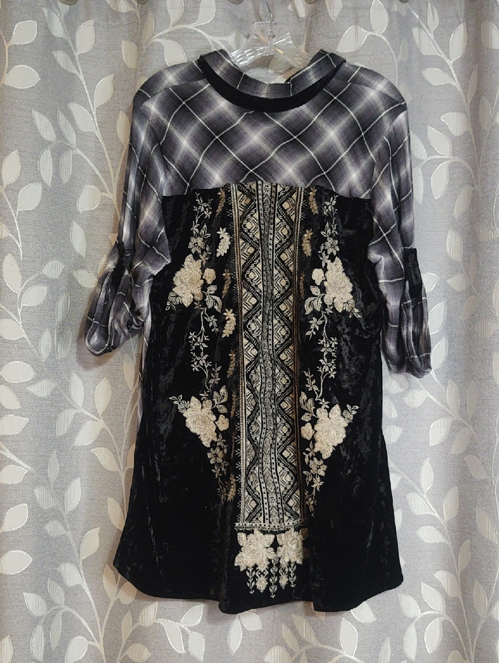 Plaid & Embroidered Mixed-Media Women’s Tunic Top - Black/Grey